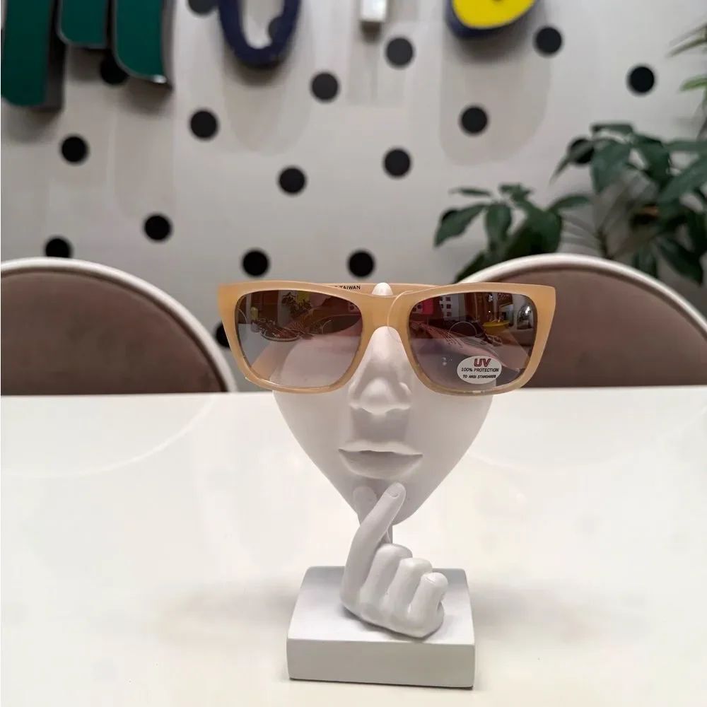 True Vintage Deadstock 80s 90s Beige Frosted Color Changing Wayfarer Sunglasses